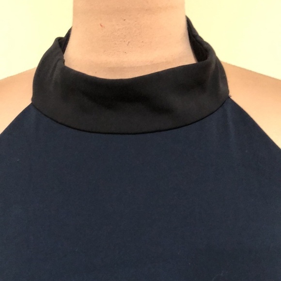 Badgley Mischka Two Toned High Neck Gown Size 20 Navy Blue - Picture 4 of 10